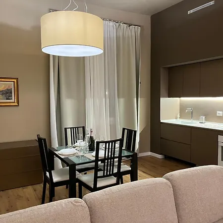 Domus Carignano Luxury 아파트 *